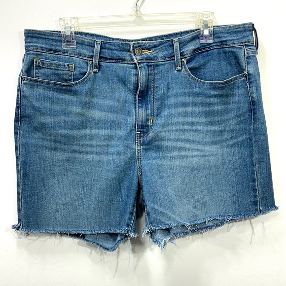 Levi Strauss Signature Gold Mid Rise Cut off Shorts - Picture 1 of 8